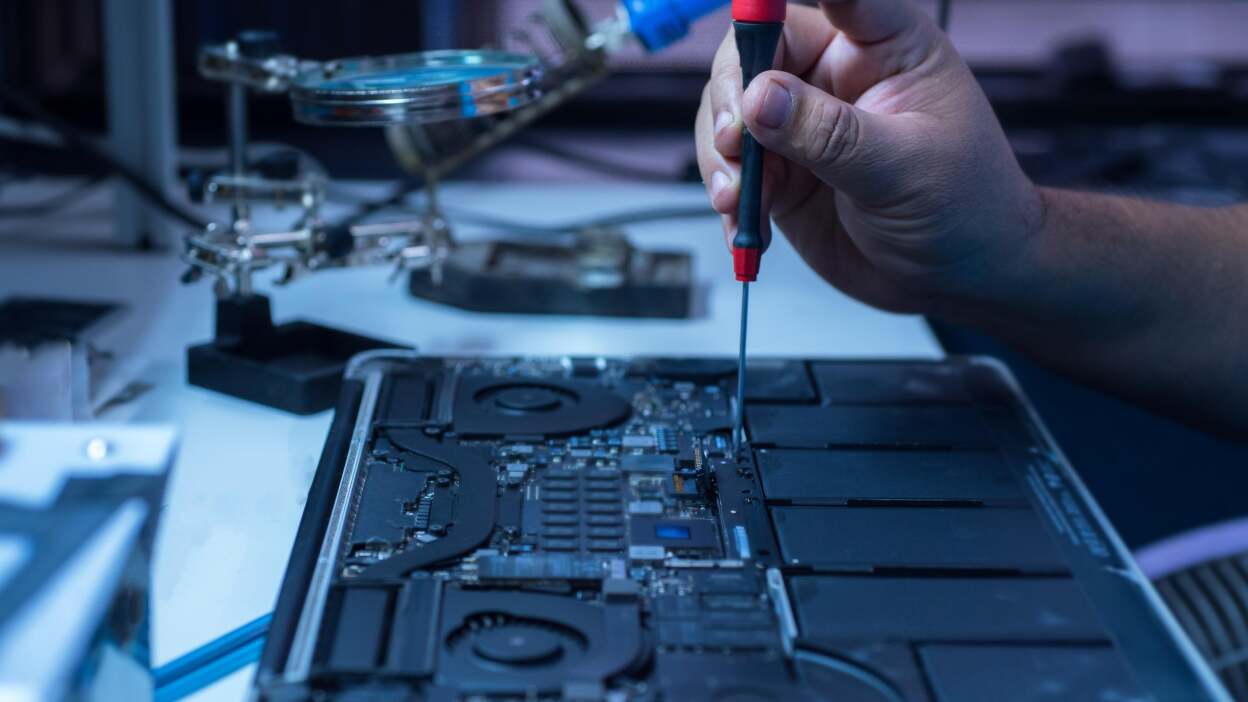 MacBook and PC repair Laurel MS