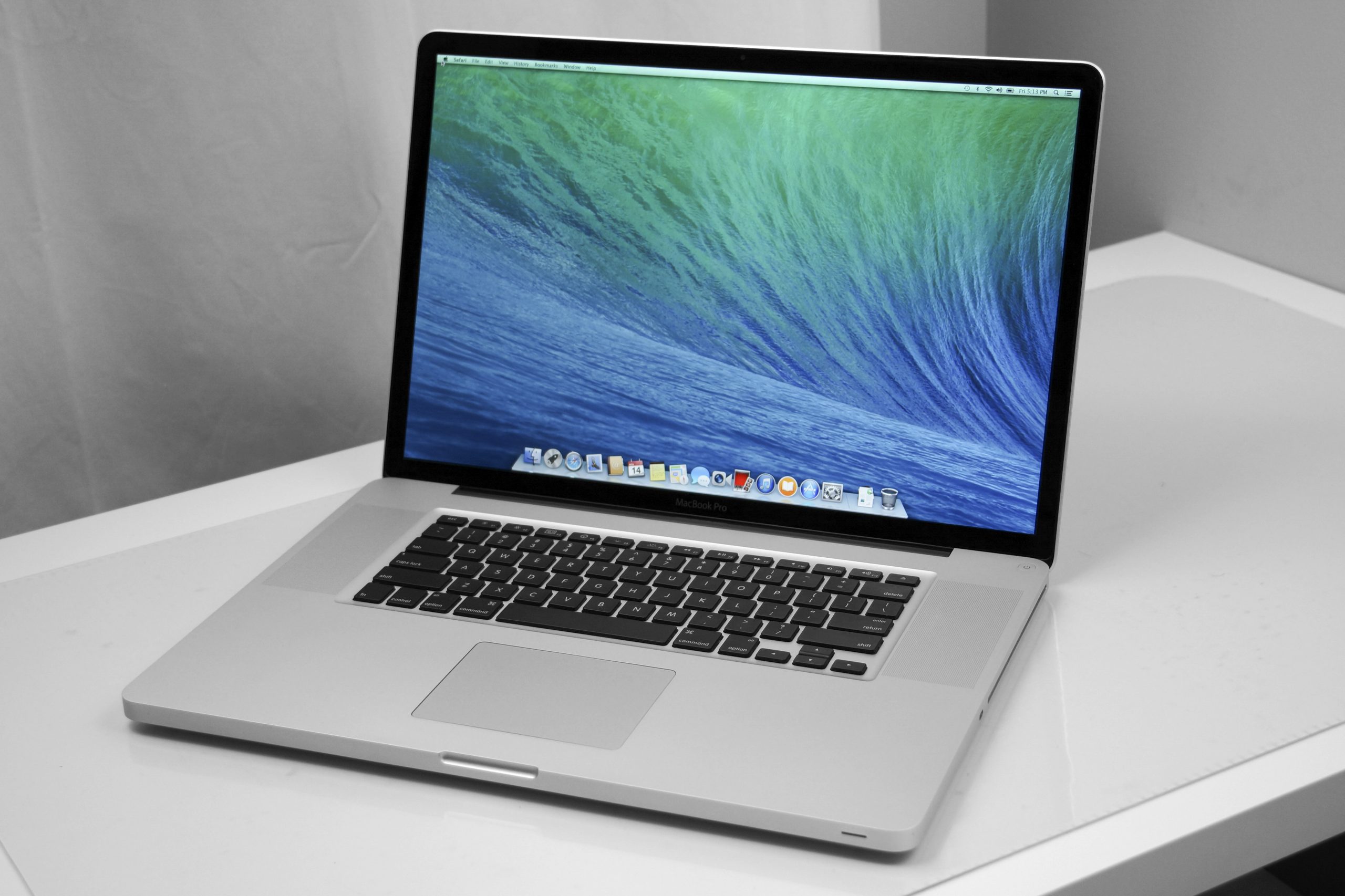 laurel, ms phone repair nearby Macbook Pro 14″ Late 2023 (M3 Pro and M3 Max) MagSafe Port Replacement