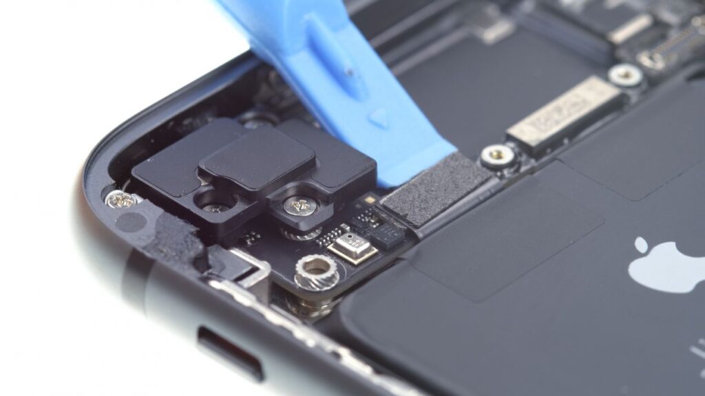 laurel, ms repair nearby DIY Guide to Replace Taptic Engine in iPhone 8