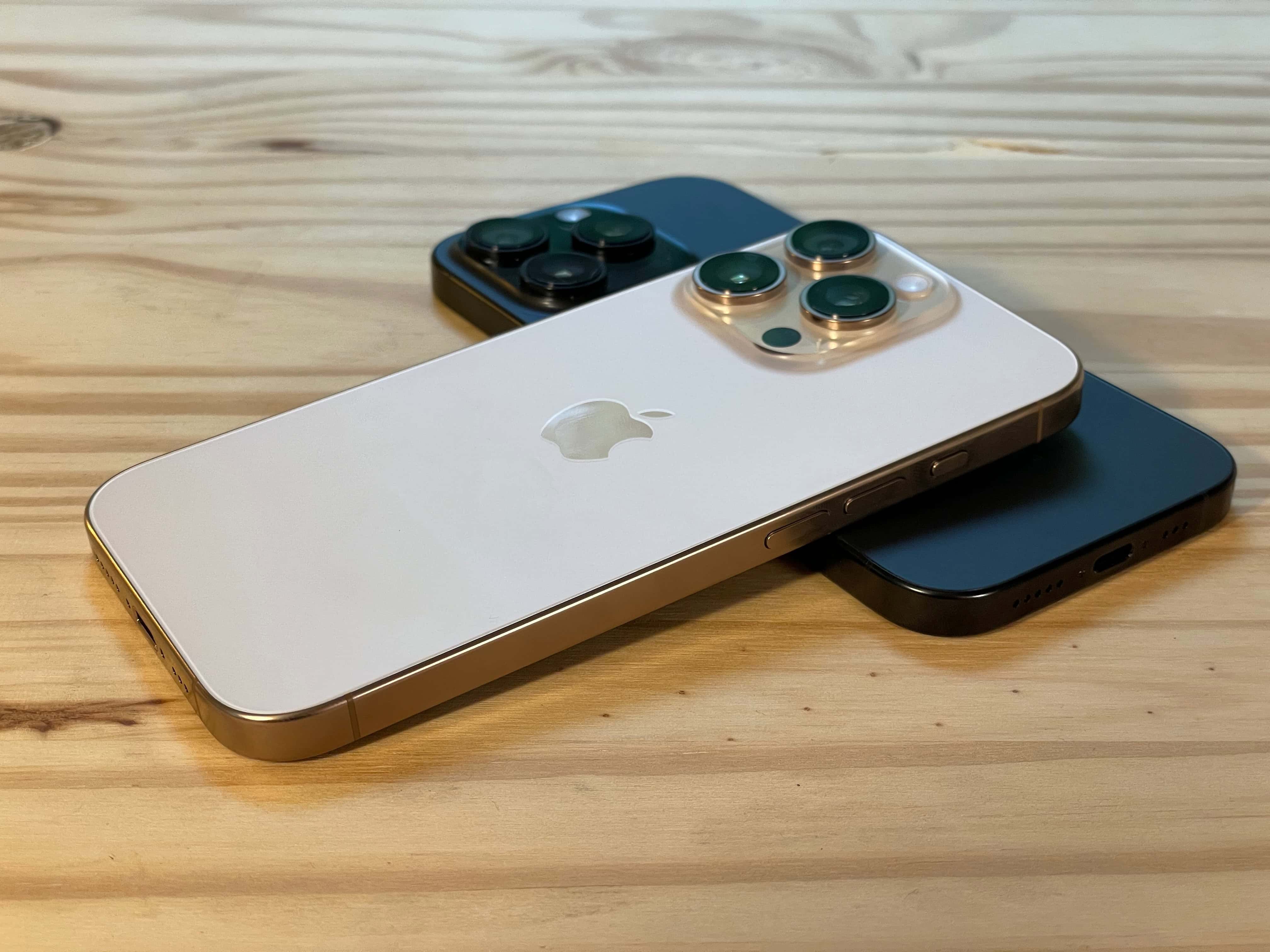 Top Speaker Compatible For Iphone 16  (Mmwave) (Official - Not Aftermarket)