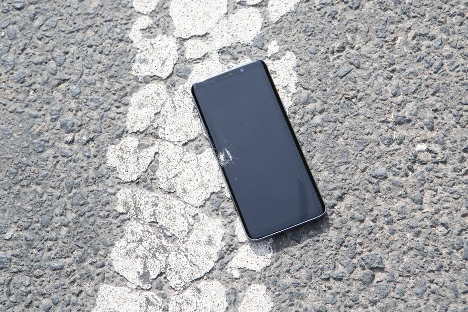 Don’t Dial with a Cracked Screen: Hattiesburg’s Best Repair Spots