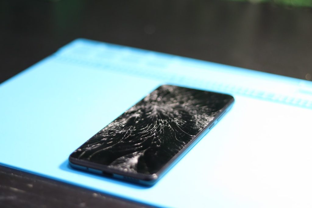 Shattered Screen, Intact Wallet: Best Cheap Places for Phone Repair