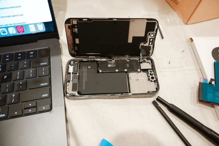 How to Get Apple Battery Replacement in 3 Simple Steps